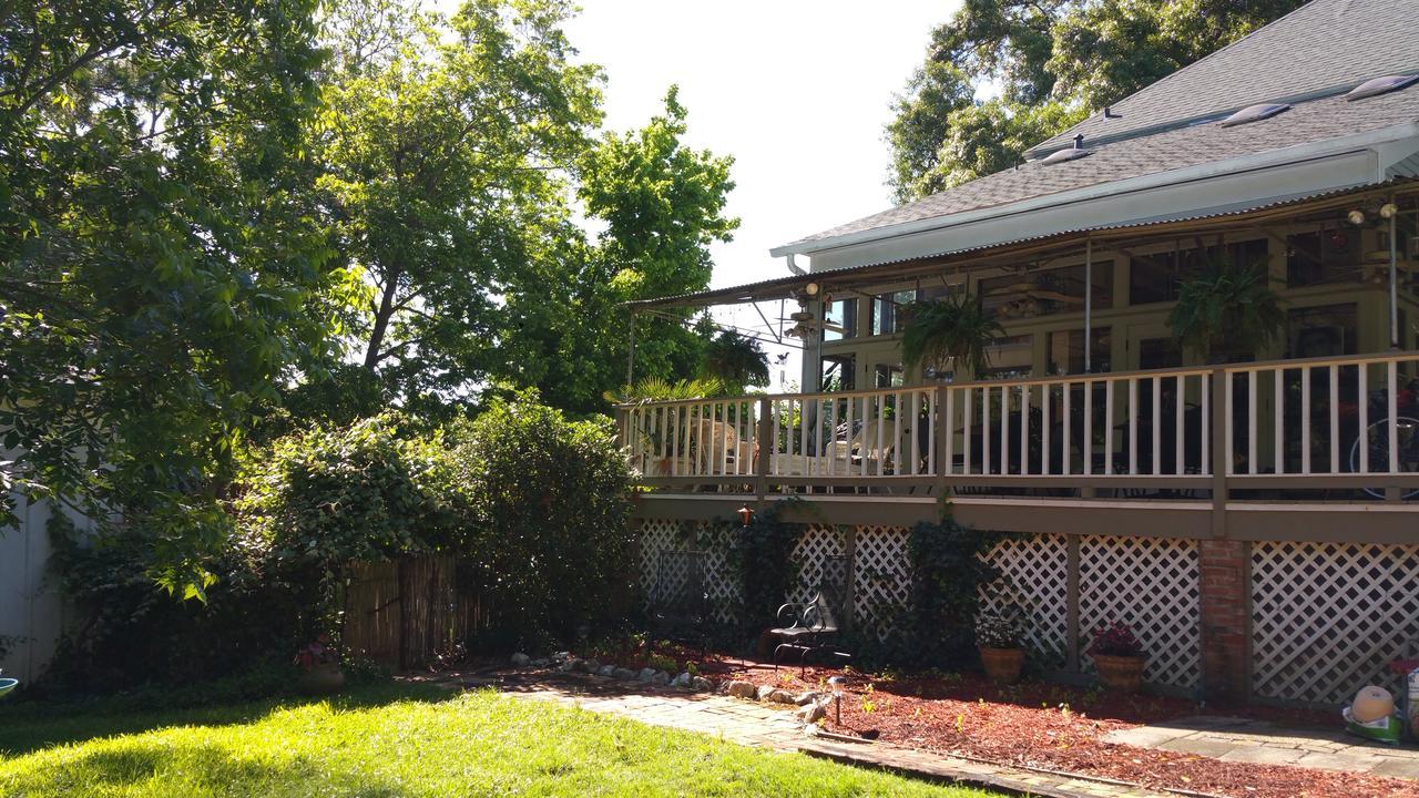 Fig Tree Manor Bed & Breakfast Palestine Exterior photo