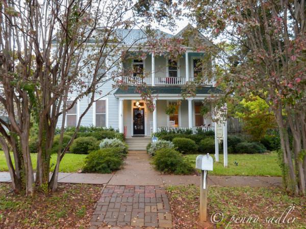 Fig Tree Manor Bed & Breakfast Palestine Exterior photo